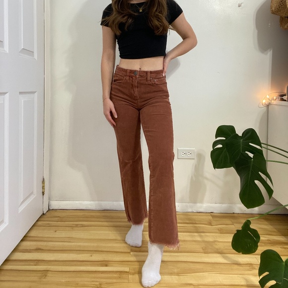 american eagle corduroy jeans - Picture 3 of 3